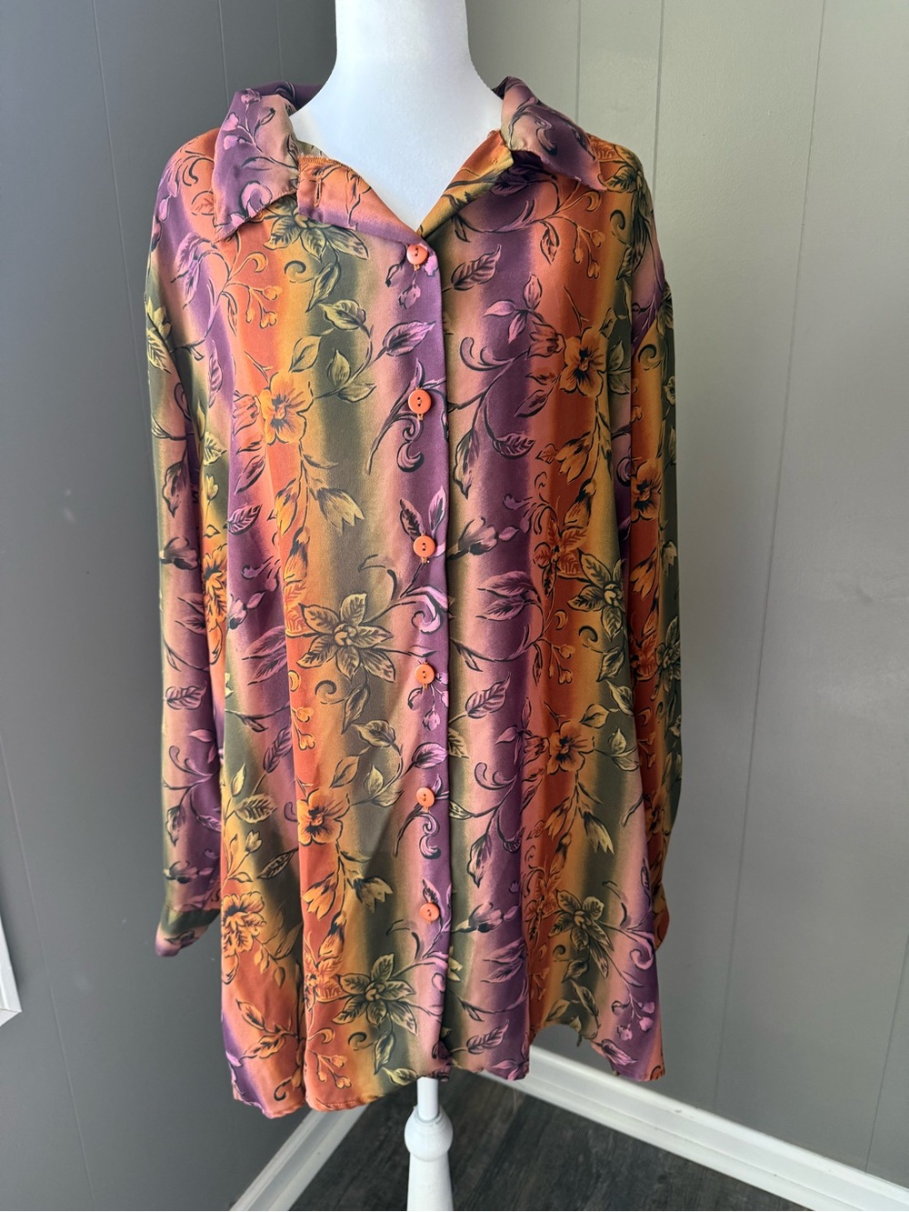Vintage 90s Floral Button-Up Blouse in Sunset Hues
